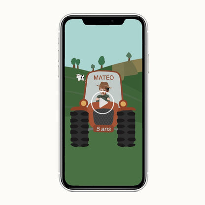 Visuel de l'invitation anniversaire vidéo sur le thème de la ferme avec tracteur et photo de votre enfant à l'intérieur